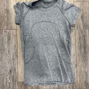 lululemon athletica Gray Short Sleeve Swiftly
